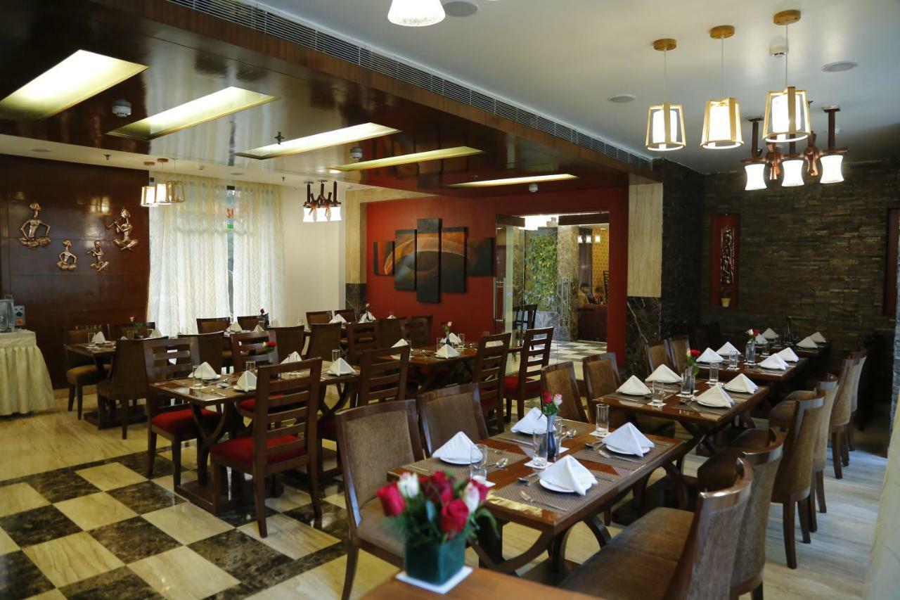 Hotel Jivitesh Delhi  Eksteriør billede